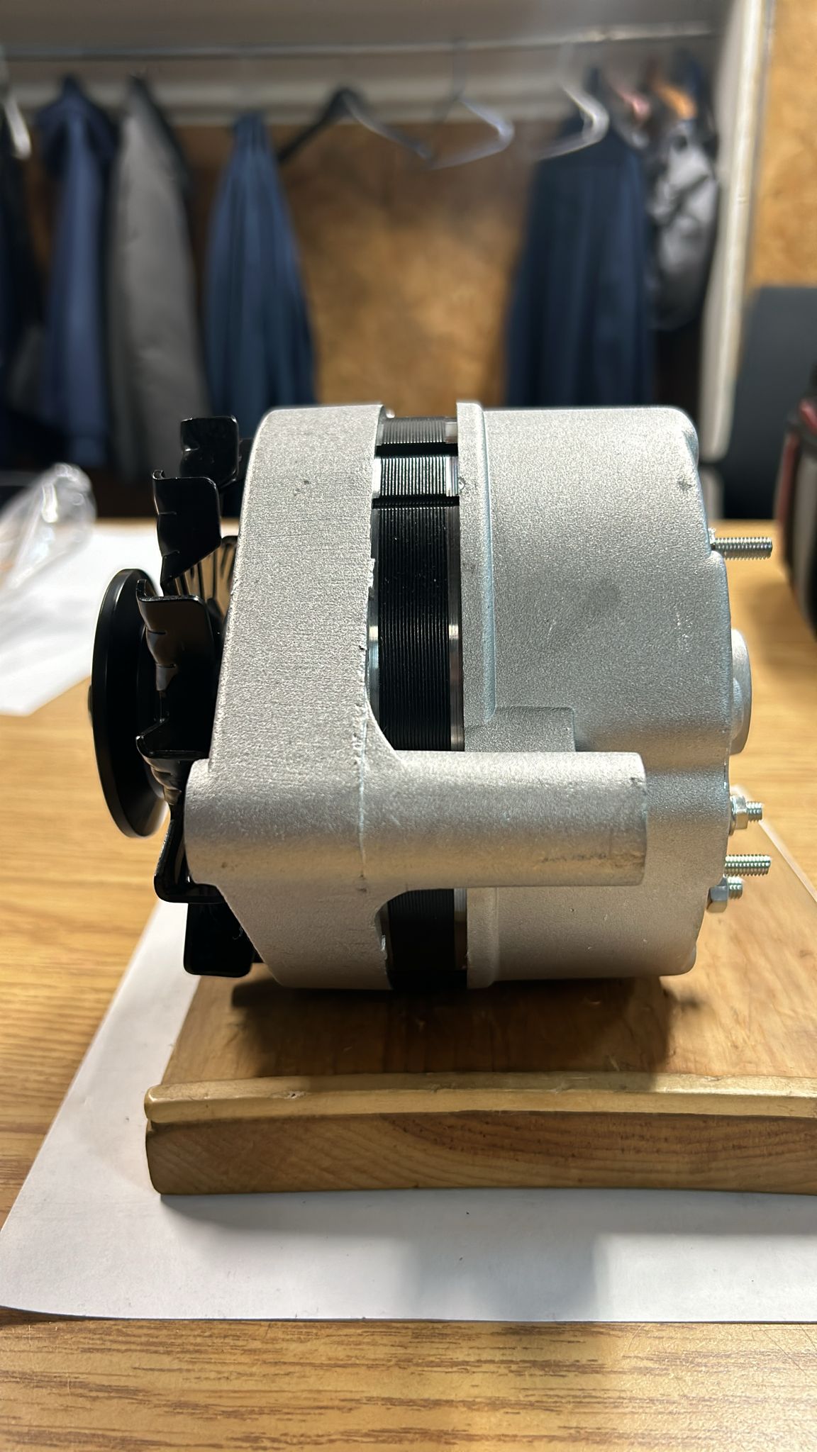Alternator Ford car STD 12V KFDA-7058