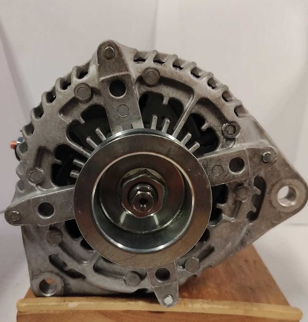 Alternator FORD F150 200A KA-11624