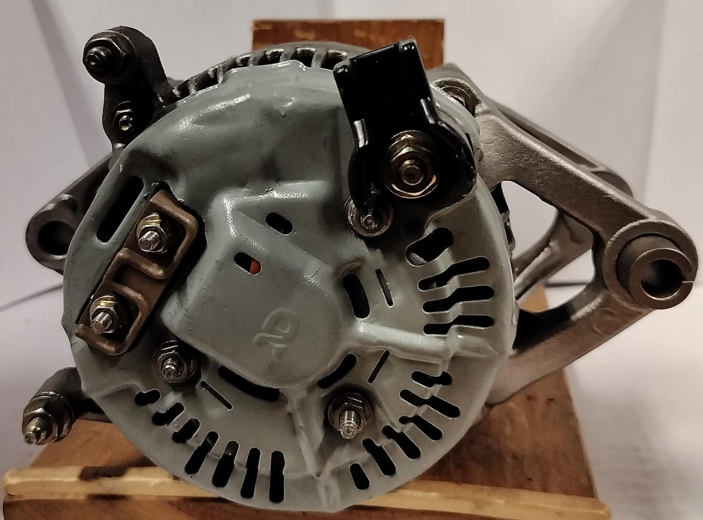 Alternator NIPP 12V 90A JEEP KA-13341