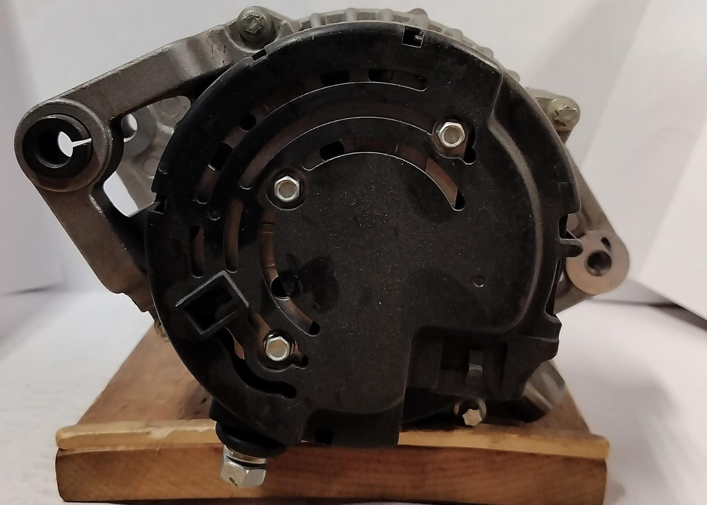 ALTERNATOR 11SI-105A DAWOO KDRA-8281