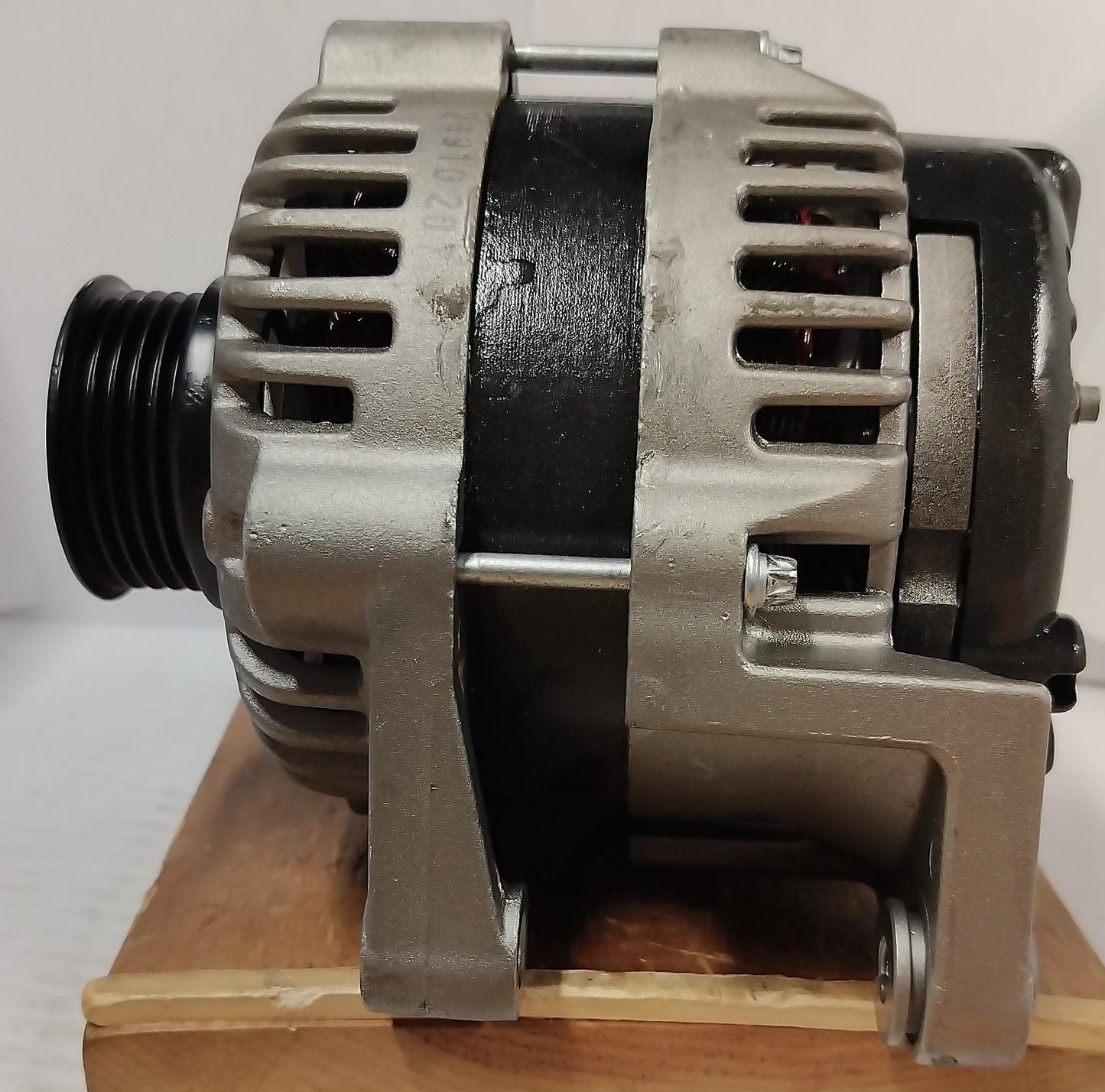 ALTERNATOR 12V 95A PONTIAC WAVE 09 KDRA-8486