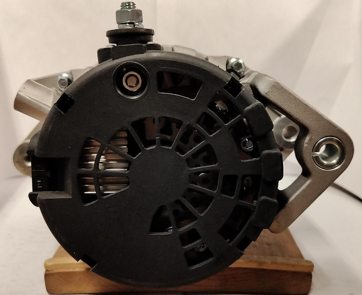 ALTERNATOR 12V 105A OPTRA KDRA-8484