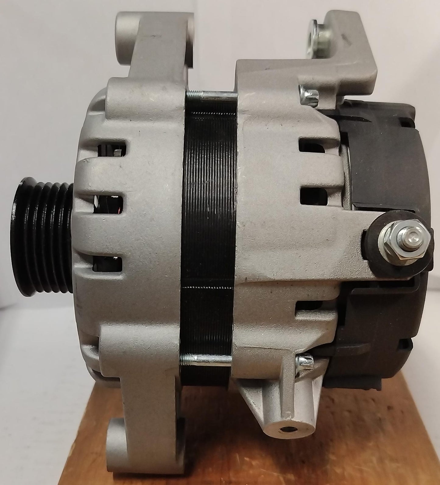 ALTERNATOR 12V 105A OPTRA KDRA-8484