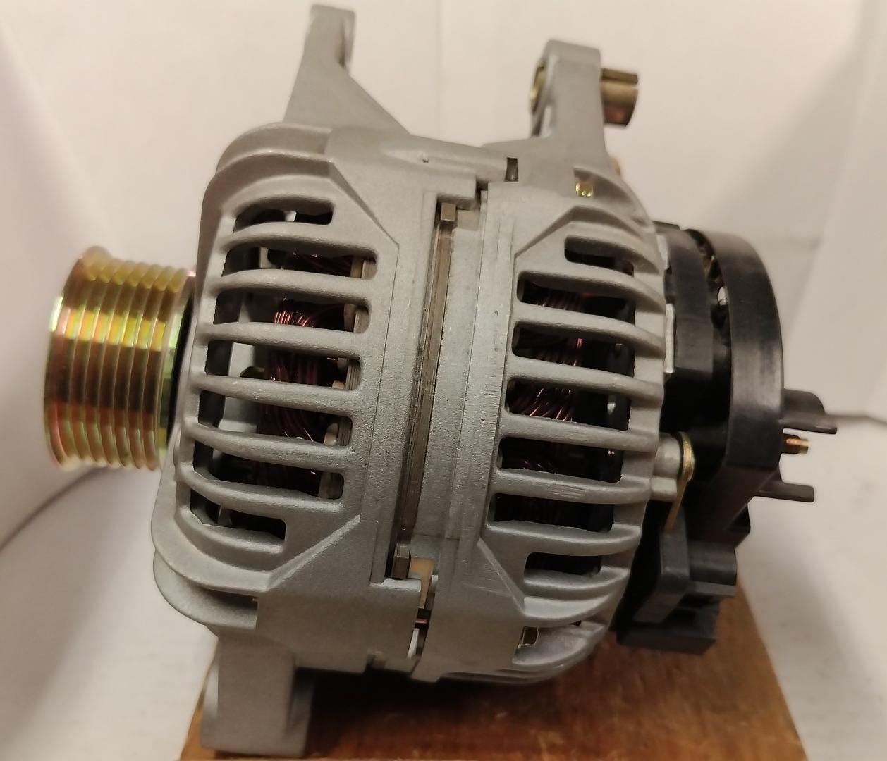 ALTERNATOR 12V 136A CHRYSLER KA-13920