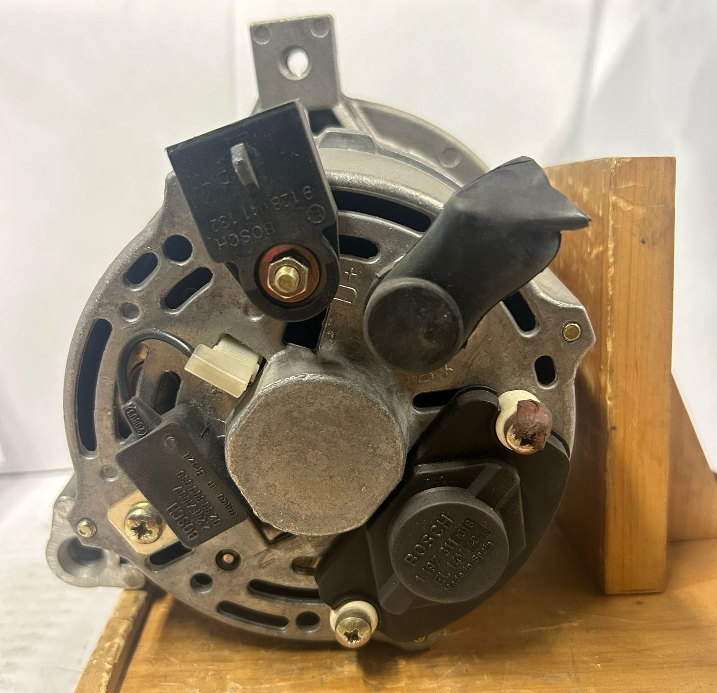 Alternator Ford INT Offset AL7582X