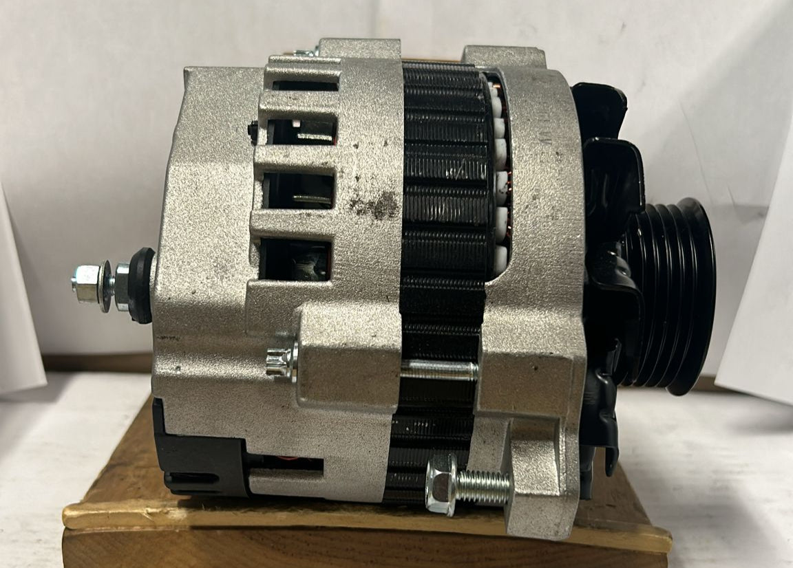 ALTERNATOR CS130-411 105A UNTHREADED 20-195