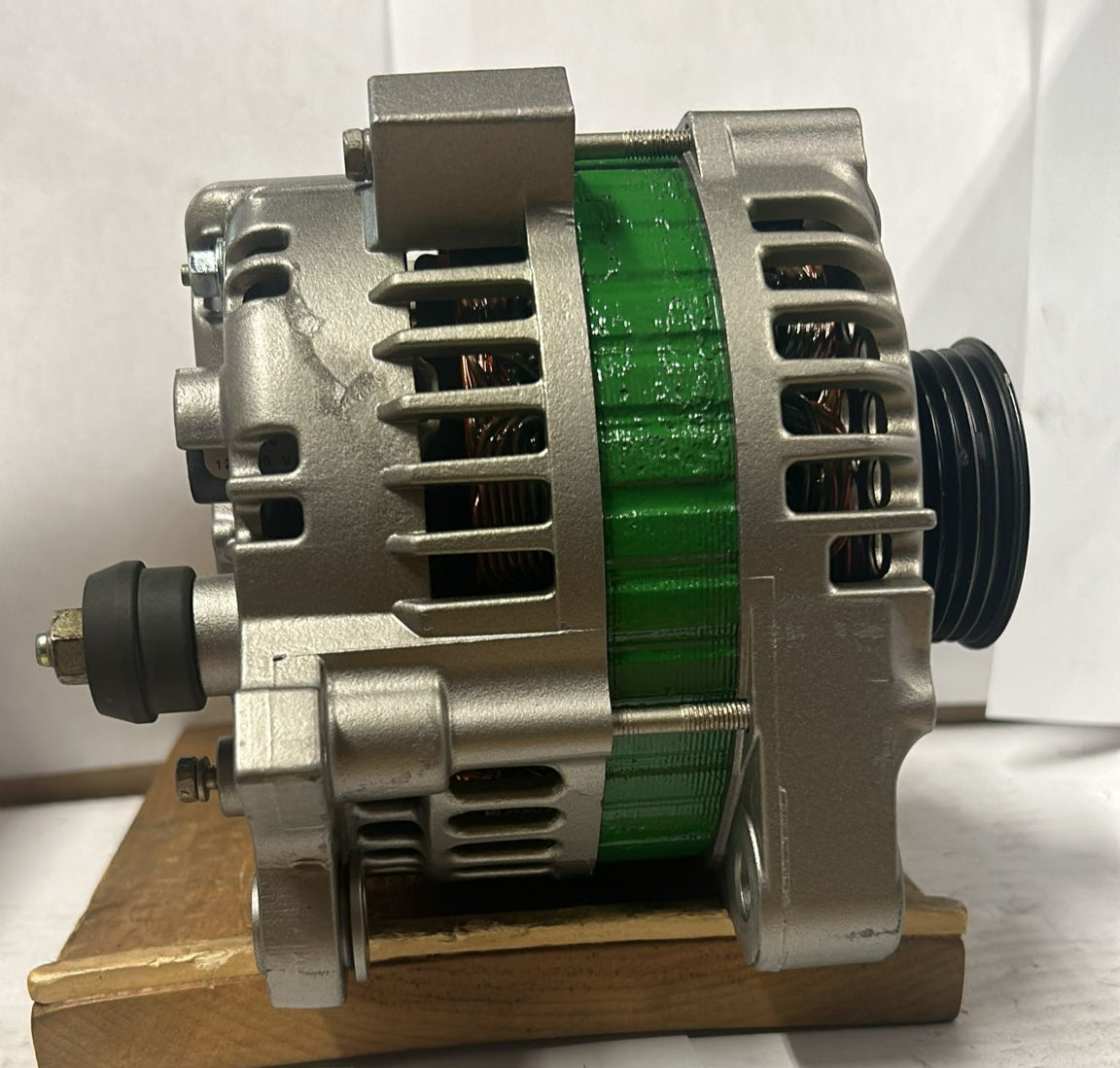 ALTERNATOR NISSAN LR1110-701 110A KA-13261