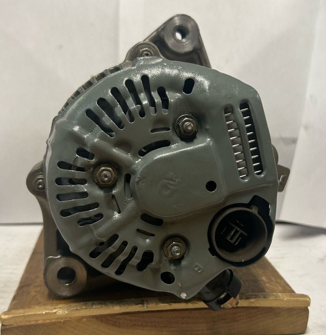 ALTERNATOR TOYOTA 100211-8360 KA-13407