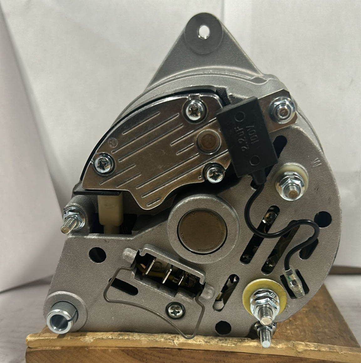 ALTERNATOR 12V 180A KA-24100