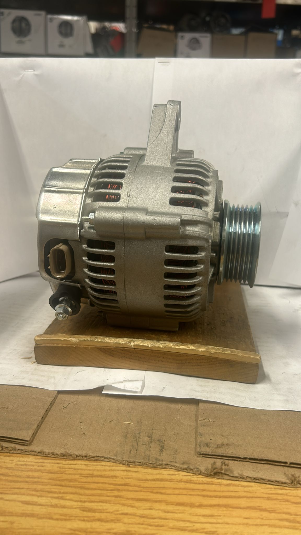 ALTERNATOR TOYOTA KA-13806