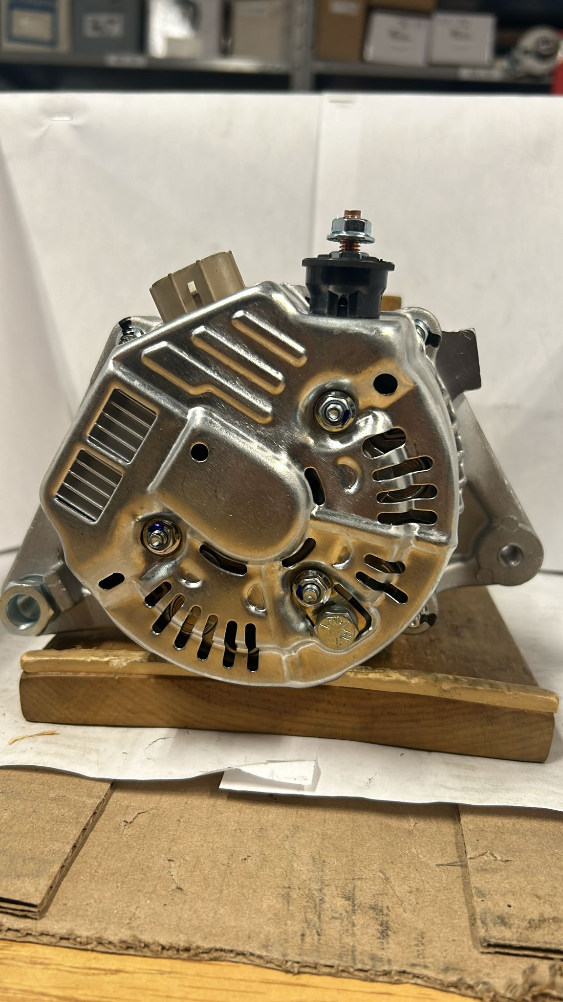 ALTERNATOR TOYOTA COROLLA/MATRIX KA-13878
