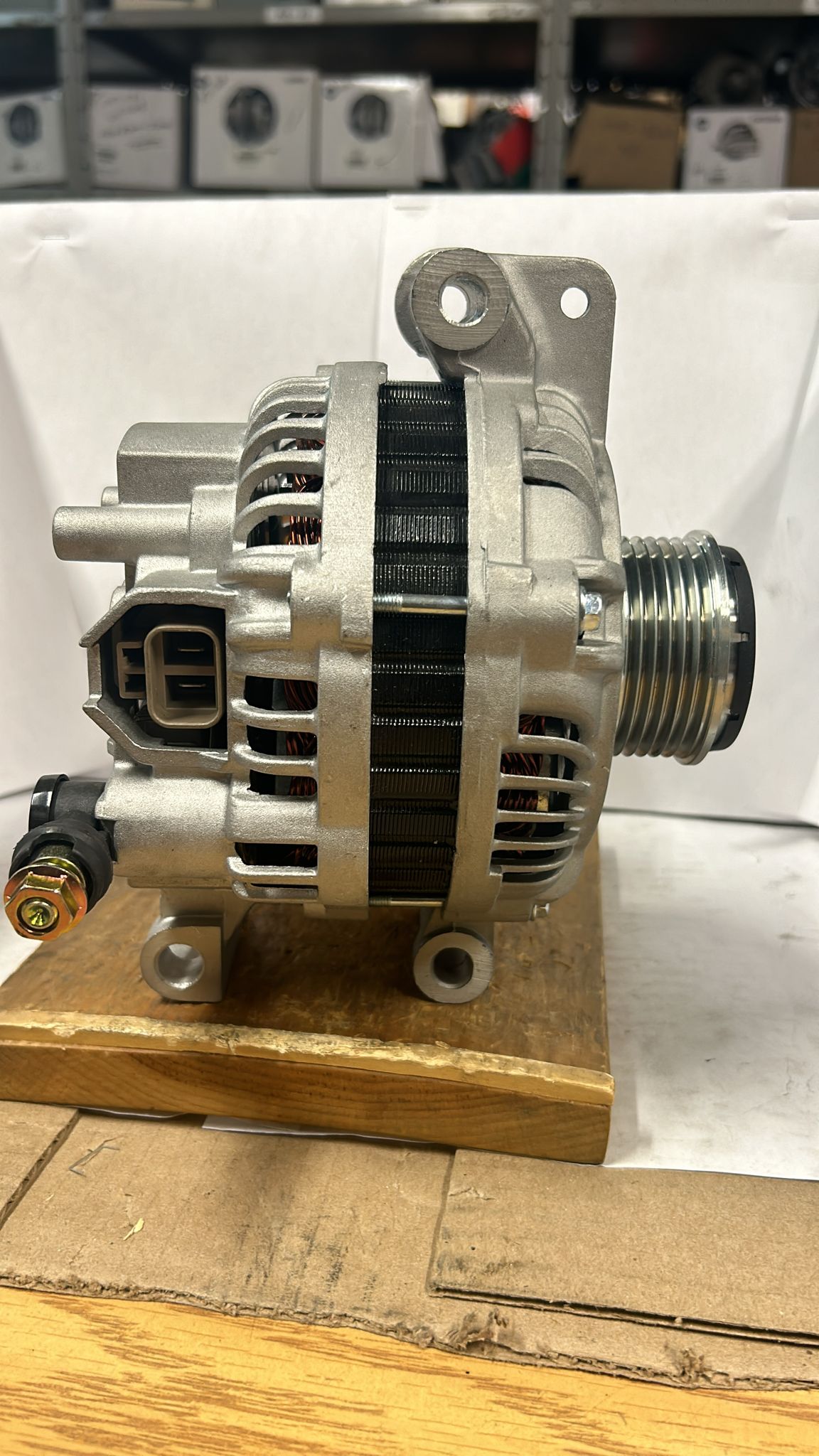 ALTERNATOR MAZDA 6 2.3L (P-D) CLUTCH KA-13996