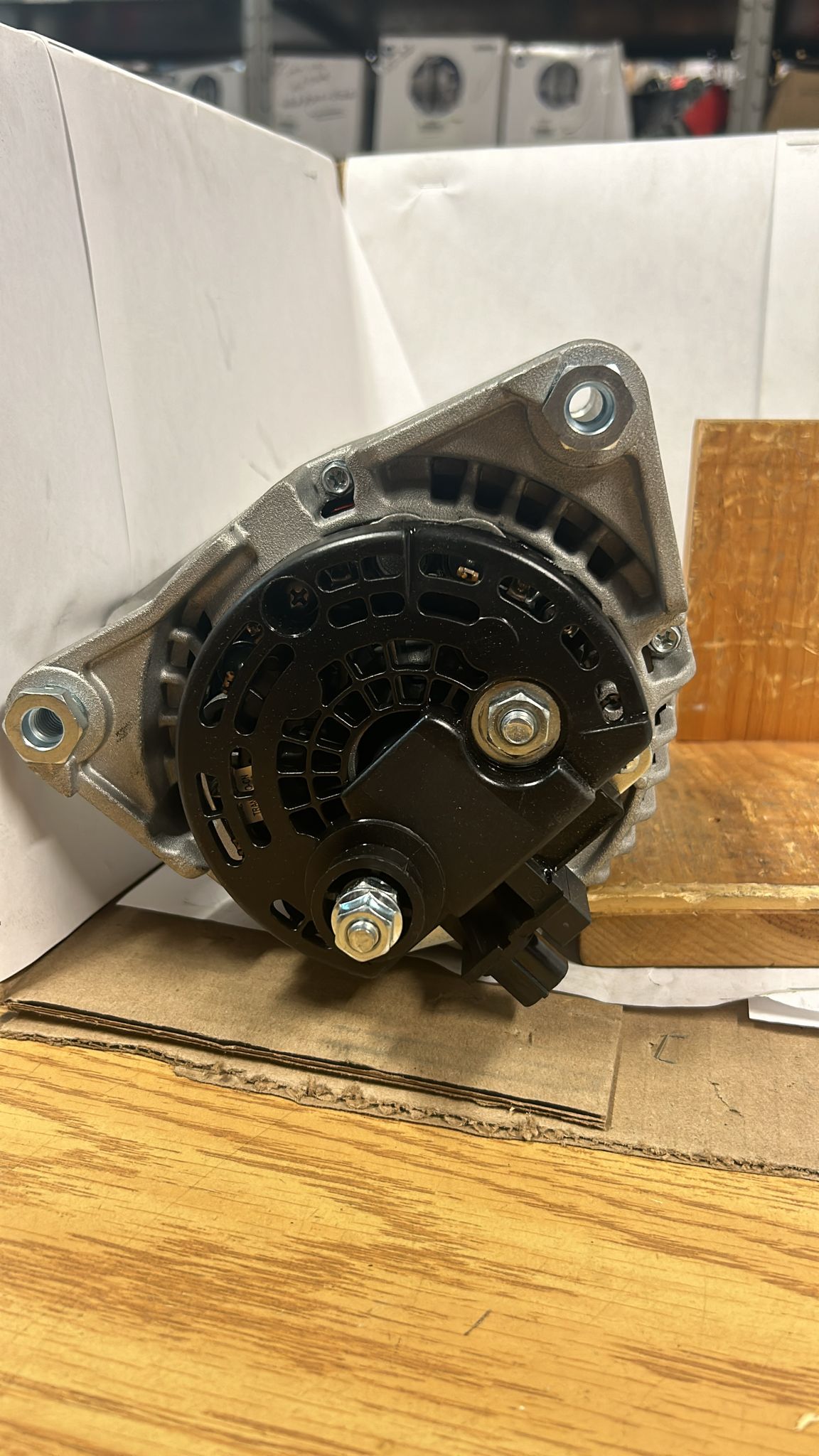 ALTERNATOR BOSCH 136A CUMMINS 5.9L KA-13987