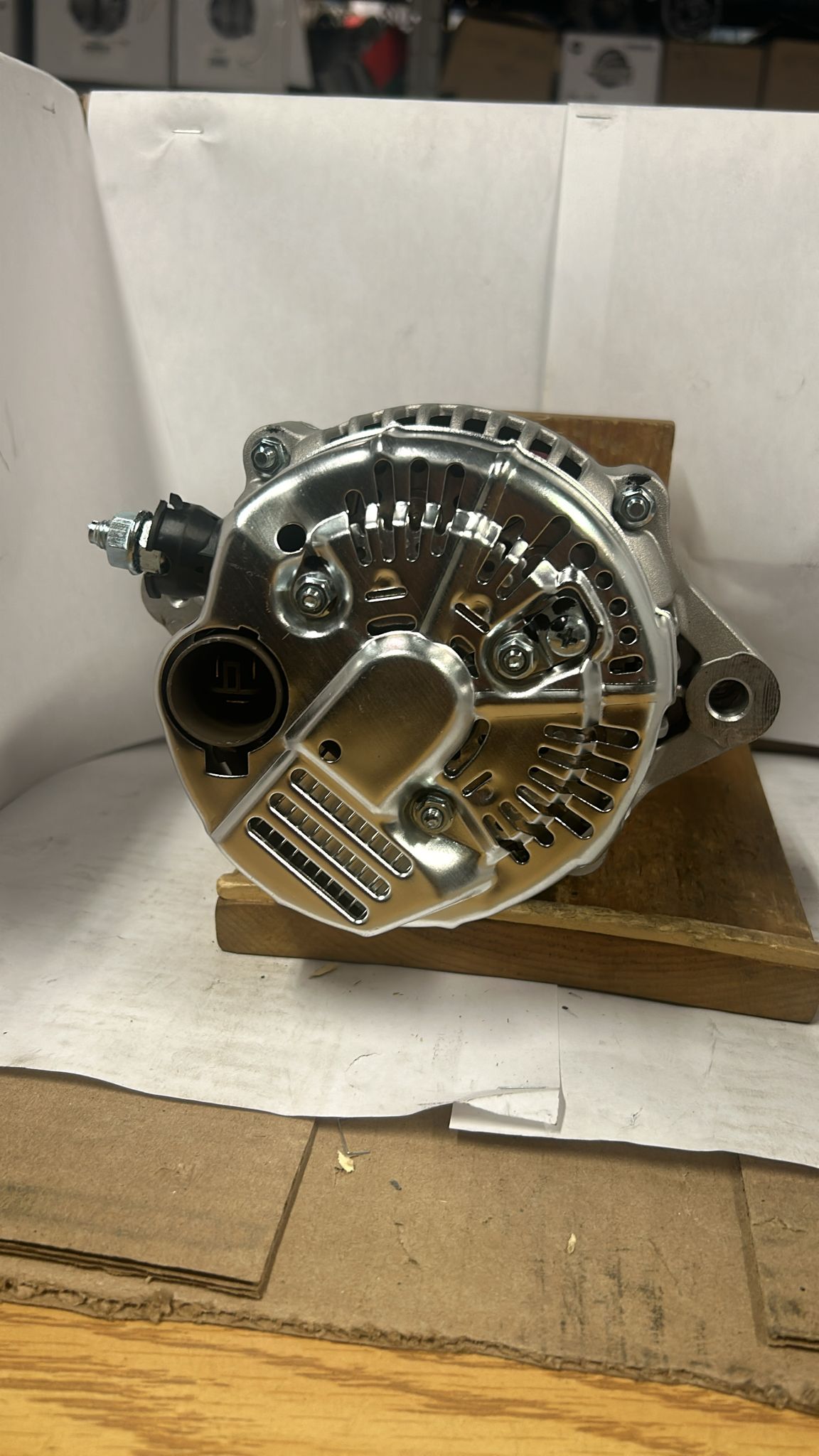 ALTERNATOR 24V J DEERE 102211-0400R