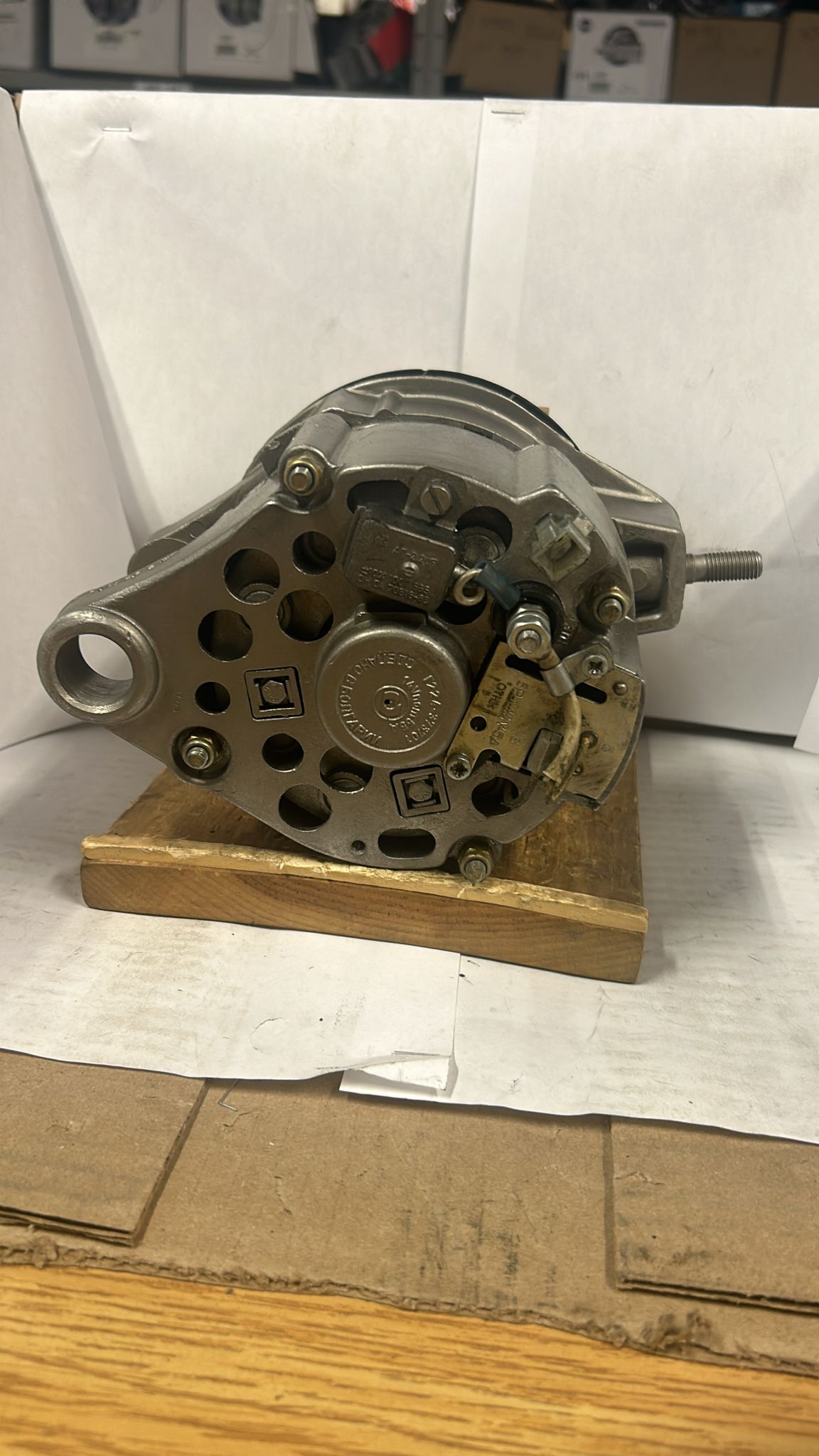 ALTERNATOR LADA 21080-3701010