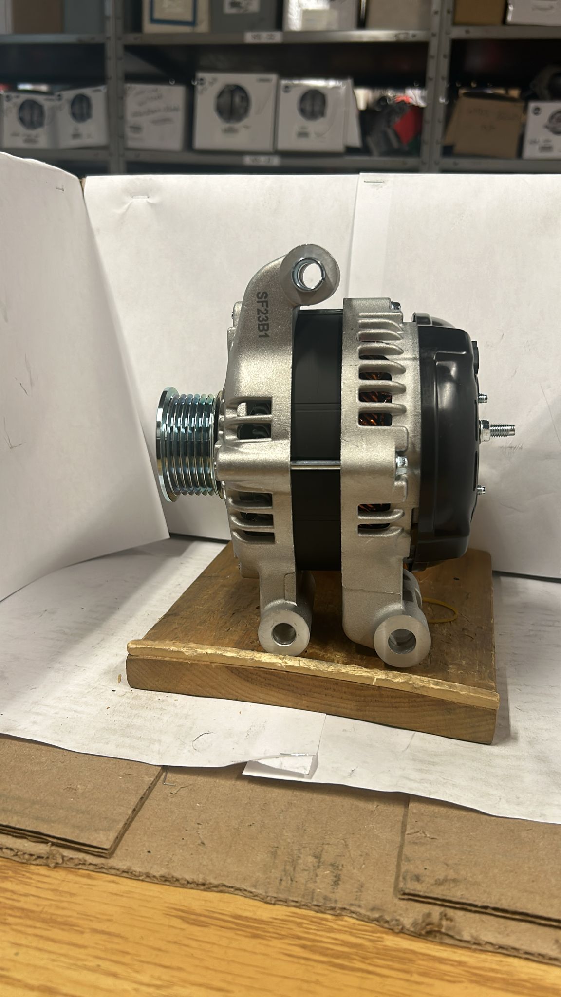 ALTERNATOR 12V 160A DODGE KA-11383