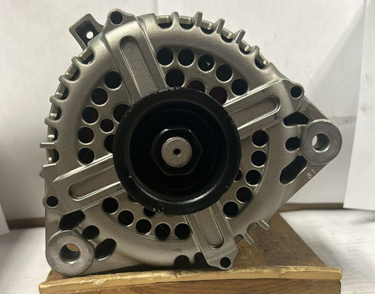 ALTERNATOR NISSAN LR1110-701 110A KA-13261